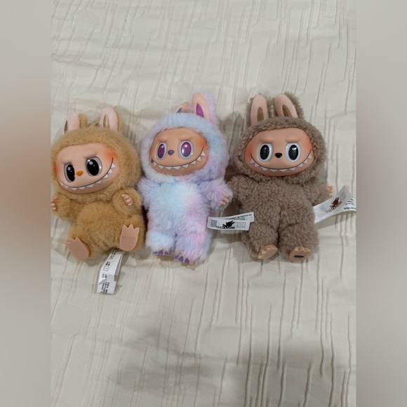 Lot of 3 Labubus - Picture 1 of 4